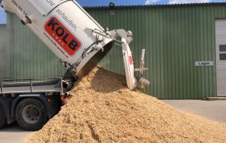 Kolb Saugtruck beim Entladen